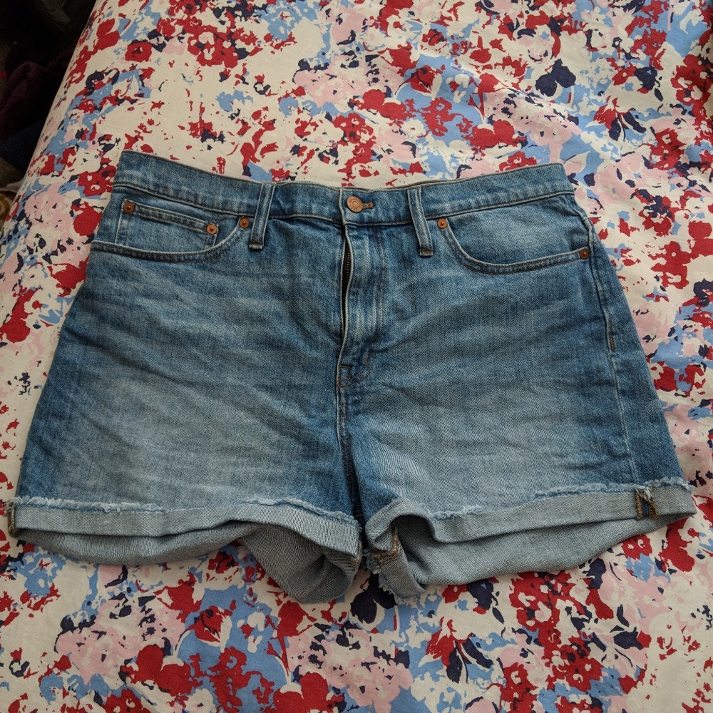 Madewell Jean Shorts Size 32